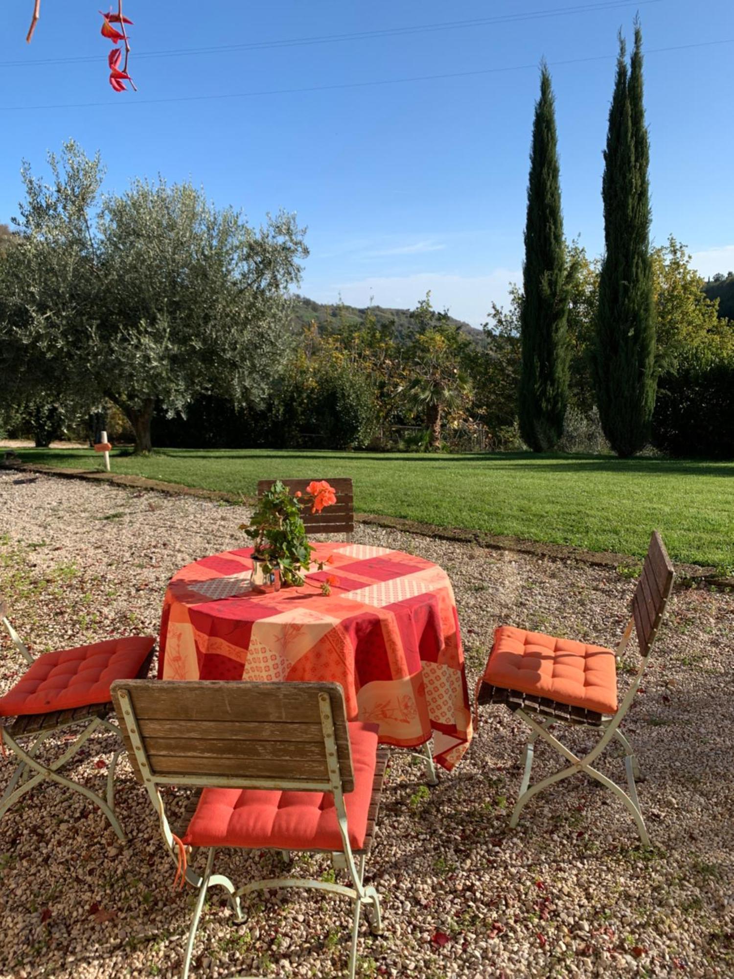 Casa Delle Sorgenti Διαμέρισμα Montefiore dellʼAso Εξωτερικό φωτογραφία